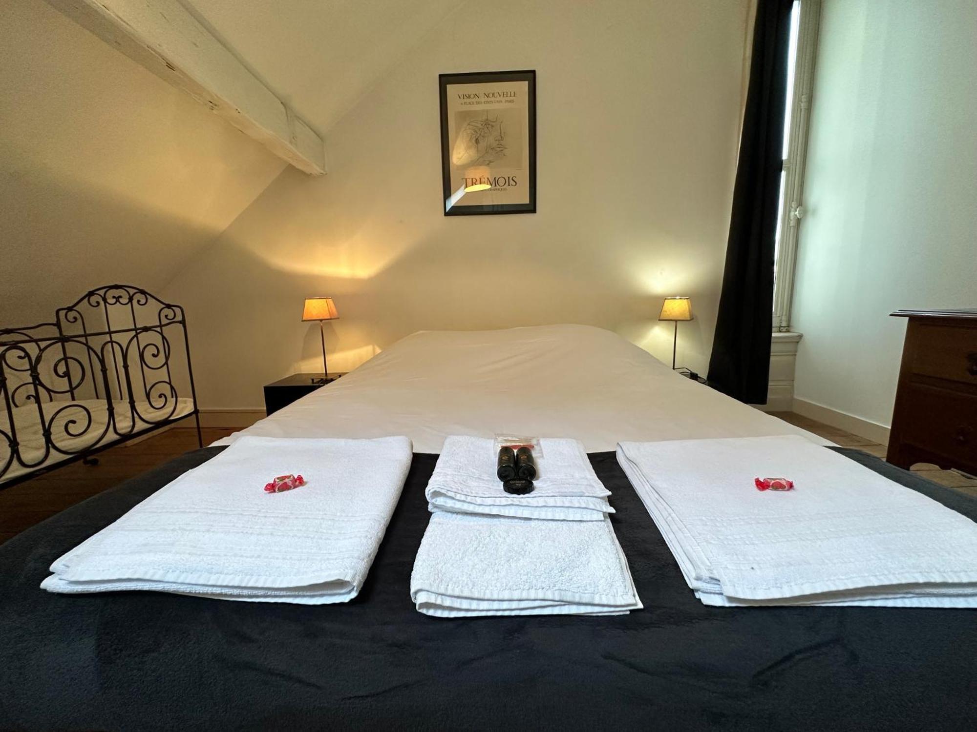 Villa Rennaissance - Proche Mer - Parking - Menage & Linge Inclus La Rochelle  Exterior foto